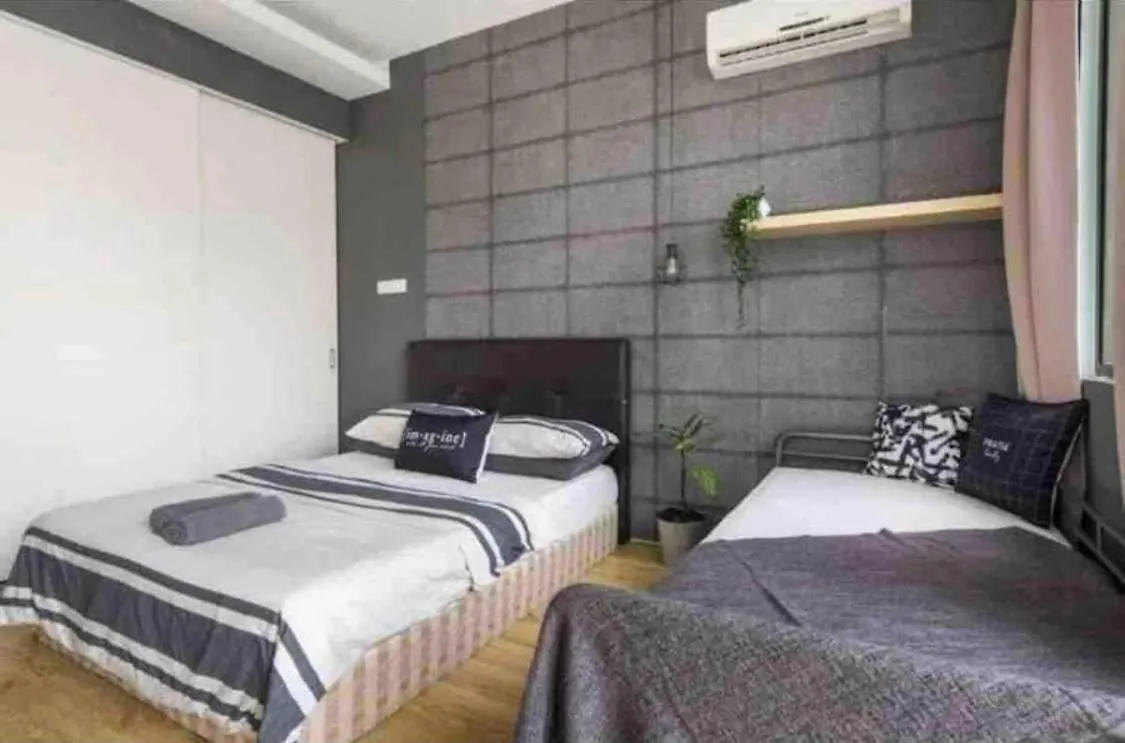 Minimalist Studio Free Netflix/Wifi Petaling Jaya
